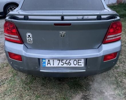 Серый Додж Авенджер, объемом двигателя 2.4 л и пробегом 265 тыс. км за 3800 $, фото 4 на Automoto.ua