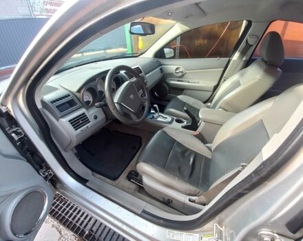 Сірий Додж Avenger, об'ємом двигуна 2.4 л та пробігом 300 тис. км за 6200 $, фото 7 на Automoto.ua