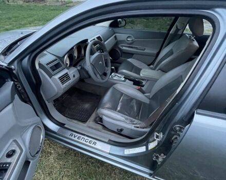Серый Додж Авенджер, объемом двигателя 2.4 л и пробегом 265 тыс. км за 3800 $, фото 11 на Automoto.ua