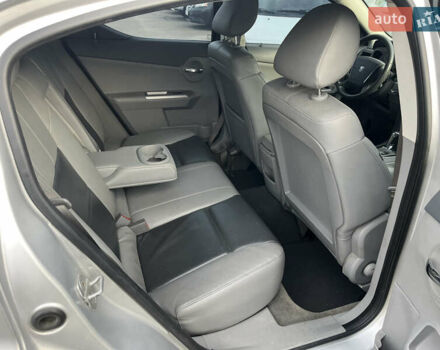 Сірий Додж Avenger, об'ємом двигуна 2.4 л та пробігом 208 тис. км за 4890 $, фото 9 на Automoto.ua