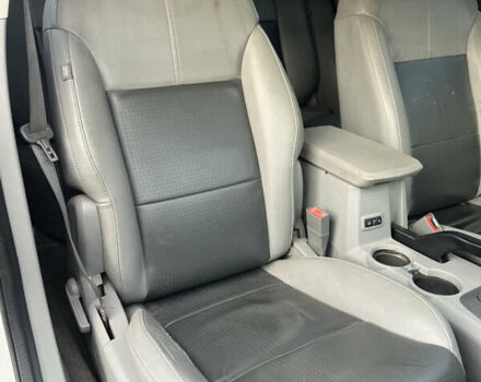 Сірий Додж Avenger, об'ємом двигуна 2.4 л та пробігом 208 тис. км за 4890 $, фото 11 на Automoto.ua