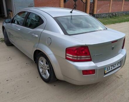 Серый Додж Авенджер, объемом двигателя 2.4 л и пробегом 141 тыс. км за 8500 $, фото 3 на Automoto.ua