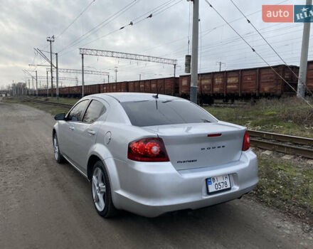 Серый Додж Авенджер, объемом двигателя 2.4 л и пробегом 195 тыс. км за 7000 $, фото 5 на Automoto.ua