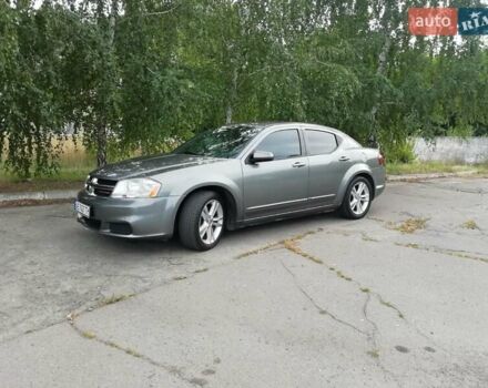 Серый Додж Авенджер, объемом двигателя 2.4 л и пробегом 200 тыс. км за 8000 $, фото 6 на Automoto.ua