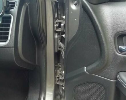 Серый Додж Авенджер, объемом двигателя 2.4 л и пробегом 200 тыс. км за 8000 $, фото 12 на Automoto.ua