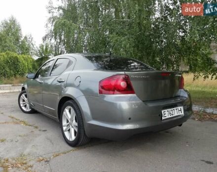 Серый Додж Авенджер, объемом двигателя 2.4 л и пробегом 200 тыс. км за 8000 $, фото 31 на Automoto.ua
