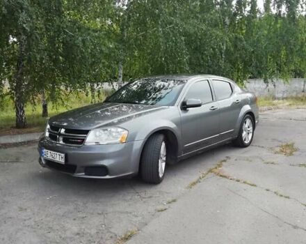 Серый Додж Авенджер, объемом двигателя 2.4 л и пробегом 200 тыс. км за 8000 $, фото 1 на Automoto.ua
