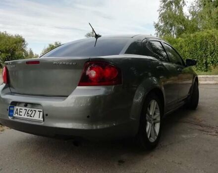 Серый Додж Авенджер, объемом двигателя 2.4 л и пробегом 200 тыс. км за 8000 $, фото 33 на Automoto.ua