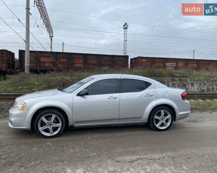 Серый Додж Авенджер, объемом двигателя 2.4 л и пробегом 195 тыс. км за 7000 $, фото 3 на Automoto.ua