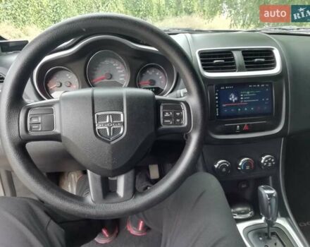 Серый Додж Авенджер, объемом двигателя 2.4 л и пробегом 200 тыс. км за 8000 $, фото 14 на Automoto.ua