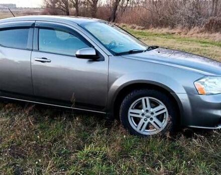 Серый Додж Авенджер, объемом двигателя 2.4 л и пробегом 116 тыс. км за 8300 $, фото 5 на Automoto.ua