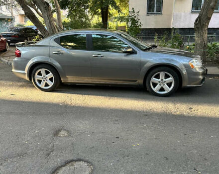 Серый Додж Авенджер, объемом двигателя 2.36 л и пробегом 180 тыс. км за 7200 $, фото 2 на Automoto.ua