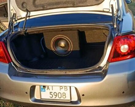 Серый Додж Авенджер, объемом двигателя 2.4 л и пробегом 116 тыс. км за 8300 $, фото 17 на Automoto.ua