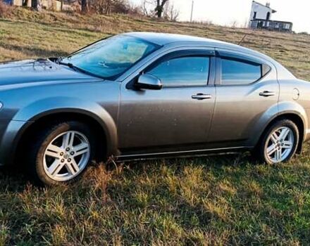 Серый Додж Авенджер, объемом двигателя 2.4 л и пробегом 116 тыс. км за 8300 $, фото 4 на Automoto.ua