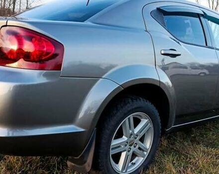 Серый Додж Авенджер, объемом двигателя 2.4 л и пробегом 116 тыс. км за 8300 $, фото 10 на Automoto.ua