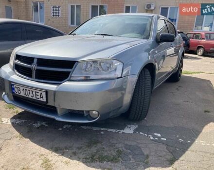 Серый Додж Авенджер, объемом двигателя 2 л и пробегом 227 тыс. км за 5000 $, фото 1 на Automoto.ua