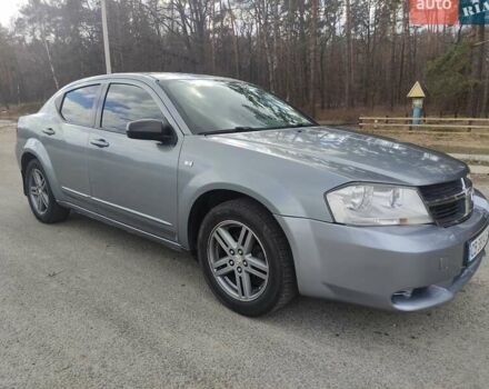 Серый Додж Авенджер, объемом двигателя 2 л и пробегом 182 тыс. км за 5500 $, фото 1 на Automoto.ua