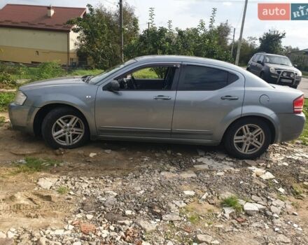Серый Додж Авенджер, объемом двигателя 2.4 л и пробегом 240 тыс. км за 3500 $, фото 1 на Automoto.ua