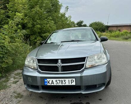 Серый Додж Авенджер, объемом двигателя 2 л и пробегом 580 тыс. км за 4700 $, фото 1 на Automoto.ua