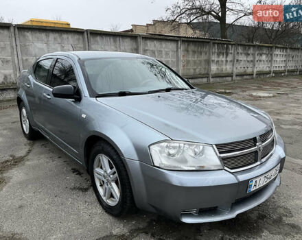 Серый Додж Авенджер, объемом двигателя 2.36 л и пробегом 265 тыс. км за 4500 $, фото 1 на Automoto.ua