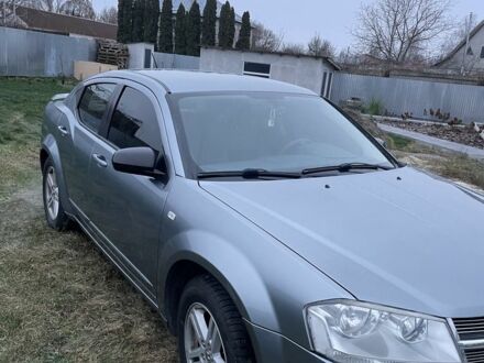 Серый Додж Авенджер, объемом двигателя 2.4 л и пробегом 265 тыс. км за 3800 $, фото 1 на Automoto.ua