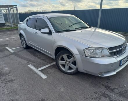 Серый Додж Авенджер, объемом двигателя 2.4 л и пробегом 300 тыс. км за 6200 $, фото 1 на Automoto.ua