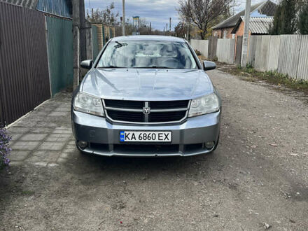 Додж Авенджер 2008 в Харькове на Automoto.ua Серый Додж Авенджер, объемом двигателя 2.4 л и пробегом 300 тыс. км за 6200 $, фото 1 на Automoto.ua