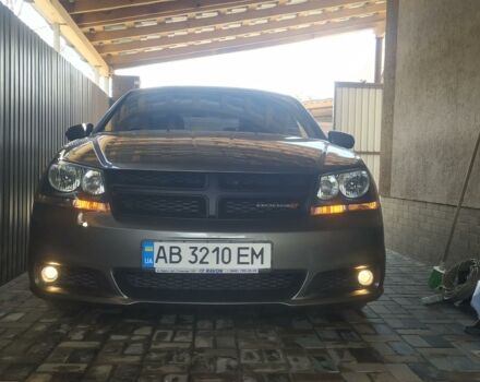 Серый Додж Авенджер, объемом двигателя 2.4 л и пробегом 104 тыс. км за 8800 $, фото 1 на Automoto.ua