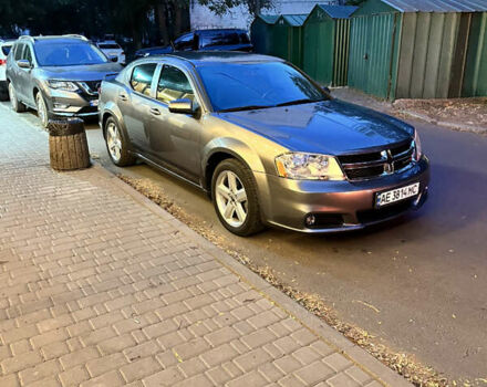 Серый Додж Авенджер, объемом двигателя 2.36 л и пробегом 180 тыс. км за 7200 $, фото 1 на Automoto.ua
