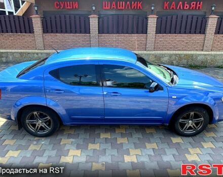 Синий Додж Авенджер, объемом двигателя 2 л и пробегом 230 тыс. км за 5300 $, фото 4 на Automoto.ua