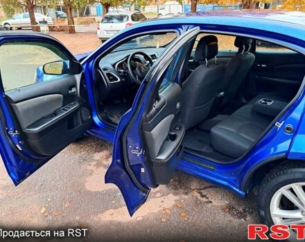 Синий Додж Авенджер, объемом двигателя 2.4 л и пробегом 200 тыс. км за 6700 $, фото 10 на Automoto.ua