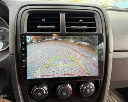 Белый Додж Калибер, объемом двигателя 2 л и пробегом 199 тыс. км за 7800 $, фото 18 на Automoto.ua