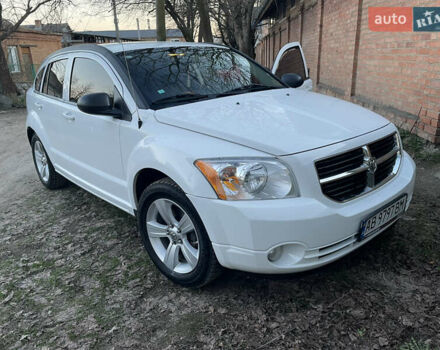 Белый Додж Калибер, объемом двигателя 2 л и пробегом 284 тыс. км за 7800 $, фото 12 на Automoto.ua