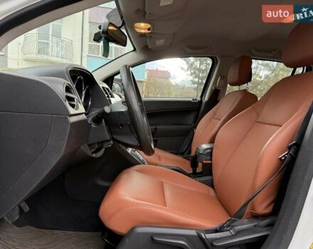 Додж Калибер 2011 в Николаеве на Automoto.ua Белый Додж Калибер, объемом двигателя 0 л и пробегом 205 тыс. км за 7900 $, фото 16 на Automoto.ua