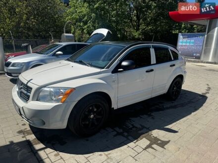 Білий Додж Caliber, об'ємом двигуна 2 л та пробігом 290 тис. км за 5600 $, фото 1 на Automoto.ua