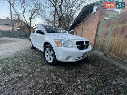 Додж Калибер 2011 в Виннице на Automoto.ua Белый Додж Калибер, объемом двигателя 2 л и пробегом 284 тыс. км за 7800 $, фото 1 на Automoto.ua