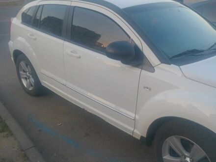 Белый Додж Калибер, объемом двигателя 2 л и пробегом 199 тыс. км за 6644 $, фото 1 на Automoto.ua