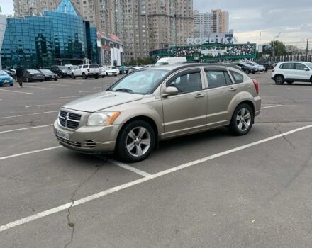 Бежевый Додж Калибер, объемом двигателя 2 л и пробегом 200 тыс. км за 7500 $, фото 2 на Automoto.ua