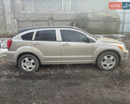 Бежевый Додж Калибер, объемом двигателя 2 л и пробегом 209 тыс. км за 7800 $, фото 1 на Automoto.ua