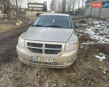 Бежевый Додж Калибер, объемом двигателя 2 л и пробегом 209 тыс. км за 7800 $, фото 3 на Automoto.ua