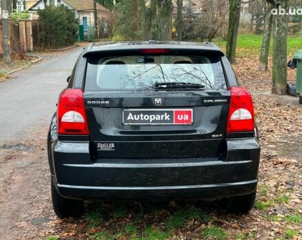 Чорний Додж Caliber, об'ємом двигуна 2 л та пробігом 317 тис. км за 6240 $, фото 8 на Automoto.ua