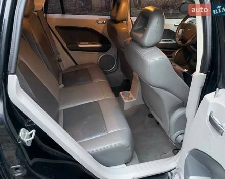 Черный Додж Калибер, объемом двигателя 1.97 л и пробегом 210 тыс. км за 5350 $, фото 15 на Automoto.ua