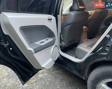 Черный Додж Калибер, объемом двигателя 1.97 л и пробегом 210 тыс. км за 5350 $, фото 21 на Automoto.ua