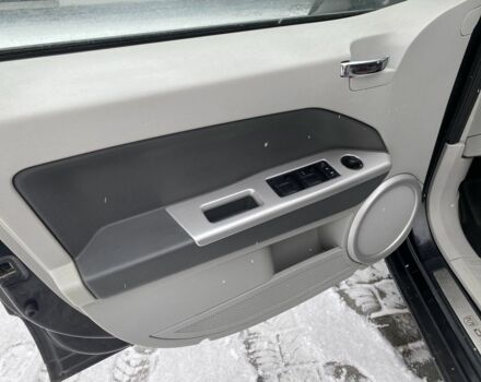 Черный Додж Калибер, объемом двигателя 2 л и пробегом 250 тыс. км за 3073 $, фото 15 на Automoto.ua