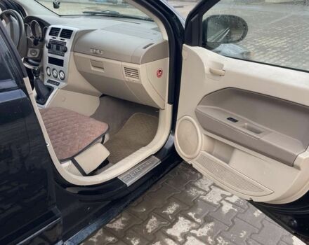 Черный Додж Калибер, объемом двигателя 2 л и пробегом 187 тыс. км за 3250 $, фото 6 на Automoto.ua