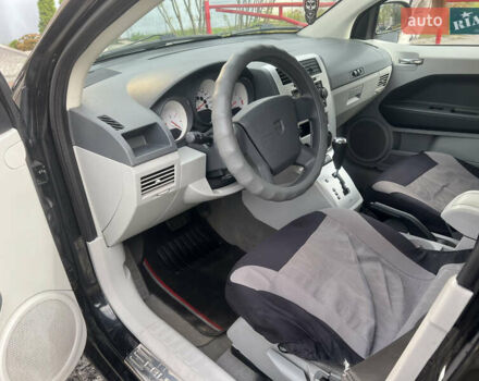 Чорний Додж Caliber, об'ємом двигуна 2 л та пробігом 170 тис. км за 6000 $, фото 12 на Automoto.ua