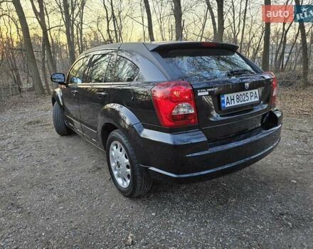 Черный Додж Калибер, объемом двигателя 1.8 л и пробегом 180 тыс. км за 7500 $, фото 6 на Automoto.ua