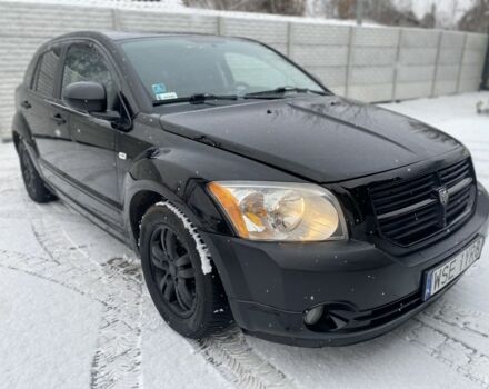 Черный Додж Калибер, объемом двигателя 2 л и пробегом 250 тыс. км за 3073 $, фото 2 на Automoto.ua