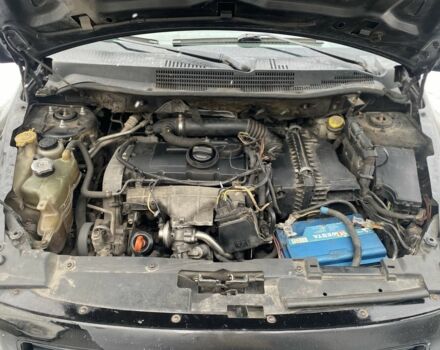 Черный Додж Калибер, объемом двигателя 2 л и пробегом 250 тыс. км за 3073 $, фото 17 на Automoto.ua