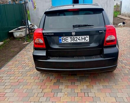 Черный Додж Калибер, объемом двигателя 2 л и пробегом 270 тыс. км за 7000 $, фото 1 на Automoto.ua